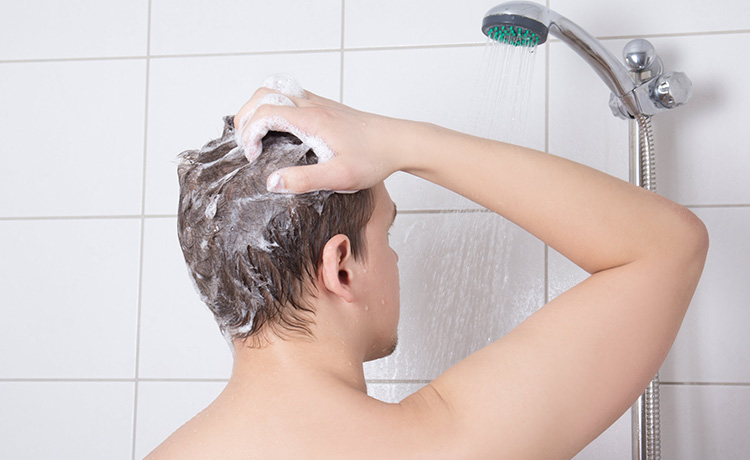 朝の洗髪習慣が薄毛の原因に 朝シャンが頭皮環境を悪化させる3つの理由 薄毛 抜け毛研究所